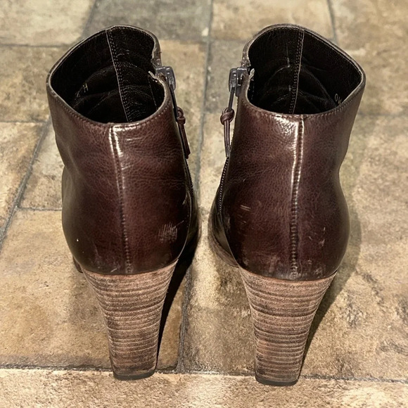 Stuart Weitzman Brown Leather Ankle Boots Size 7.5 Block Heel Zip Booties - Picture 5 of 9